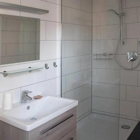 Apartment 10 *